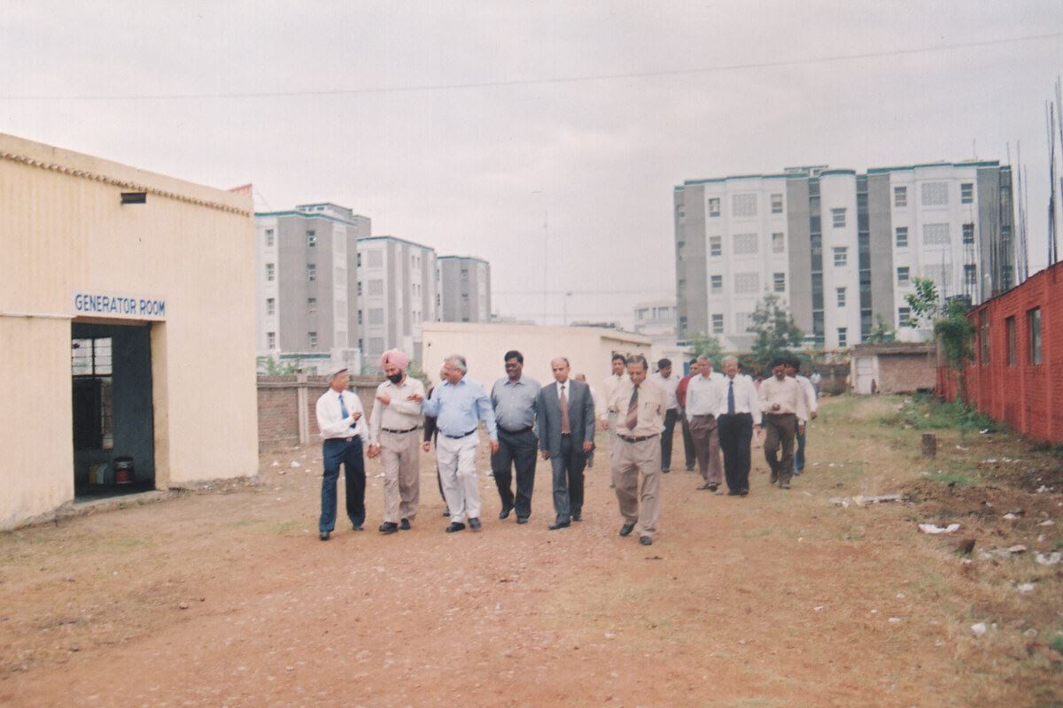 Suneel Galgotia - Founder of Galgotias Online